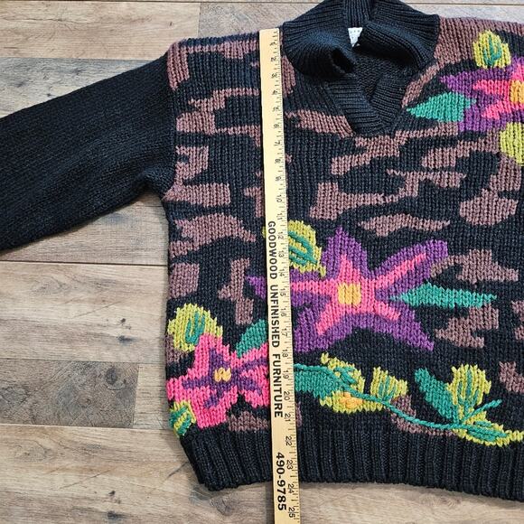 Palm Springs Yacht Club Knit Sweater Chunky Black Floral Pullover Grannycore - Picture 13 of 13